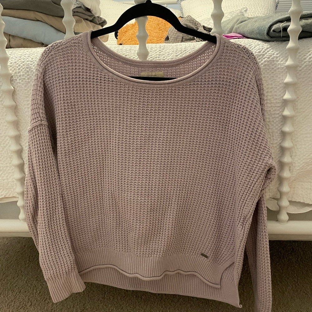 Light Purple Hollister Sweater